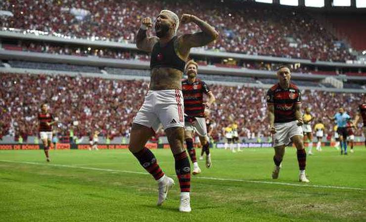 Gabigol abraça Tite e as chances e se recoloca como peça importante no Flamengo