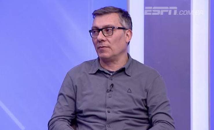 Corinthians diz que chegou ao limite, critica Goiás e desiste de Michael