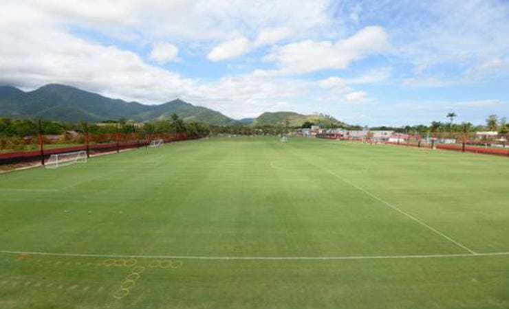 Flamengo confirma reapresentação de parte do elenco para terça-feira