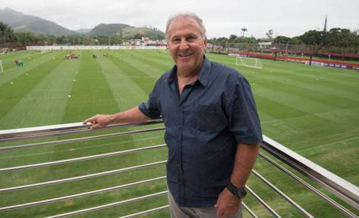 VÍDEO: Zico projeta duelo decisivo da Recopa e fala sobre comparações entre o time de 81 e o atual