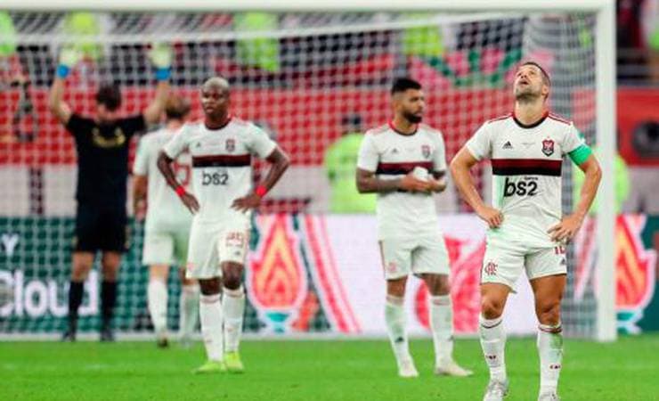 Diego elogia Liverpool, mas exalta postura do Flamengo: 'Tristes, mas de cabeça erguida'
