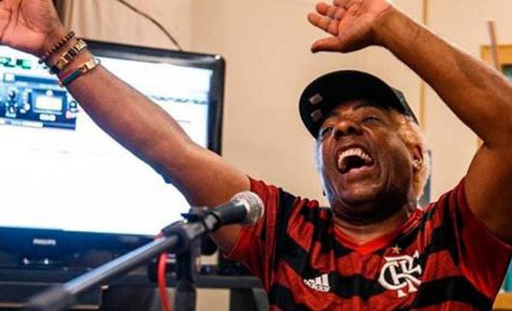 Orgulhoso, Ivo Meirelles exalta ano do Fla e explica música valorizando jogo contra o Liverpool