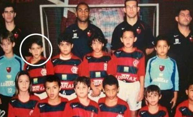 Oi, sumido! Pedro pode repetir o roteiro de Nunes no Flamengo