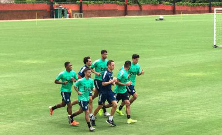 Michael liso e voleio de Pedro: como foi o treino com todos os reforços do Flamengo
