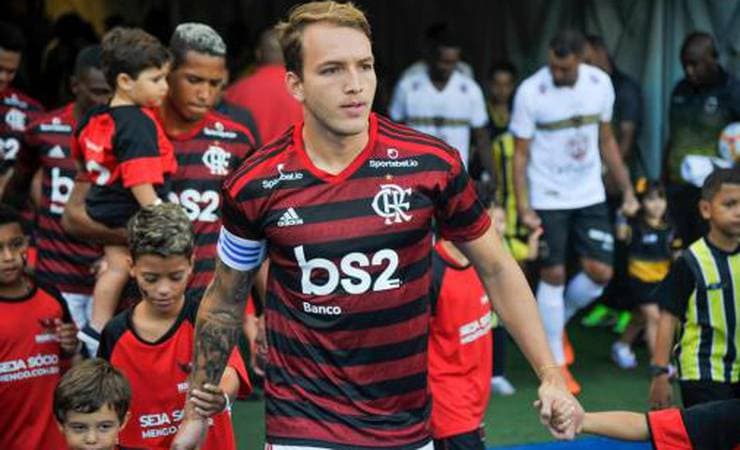 Zagueiro titular e capitão, Dantas fica fora do Fla-Flu; Thiago pode estrear