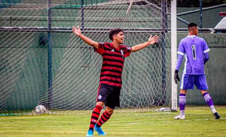 Red Bull Brasil fecha com Felipe Cardoso, sobrevivente de incêndio e dispensado pelo Flamengo
