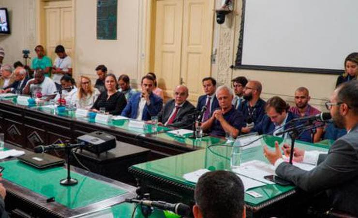 Em CPI, Bandeira de Mello afirma que questões como a interdição do CT não chegavam à mesa da presidência