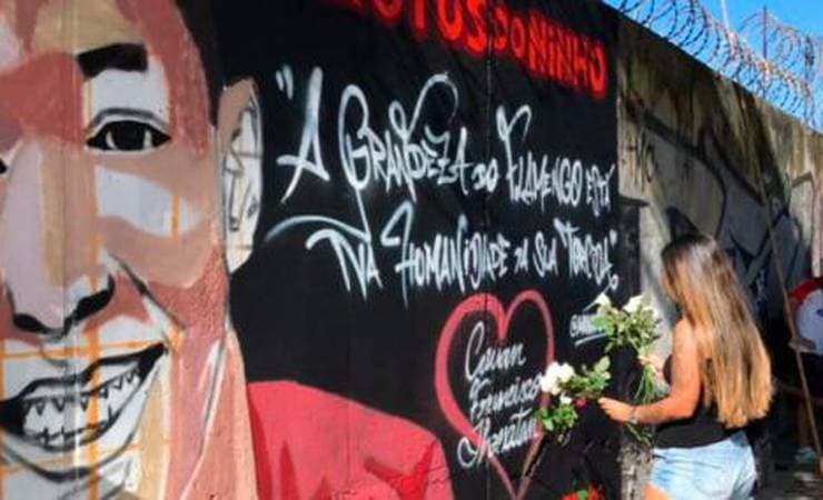 Nação transforma o Maracanã em palco de homenagens às vítimas do incêndio do Ninho