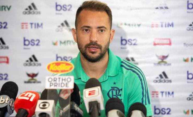 Ao disputar a final em Brasília, Everton Ribeiro destaca: 'A Nação faz a diferença onde for o jogo'