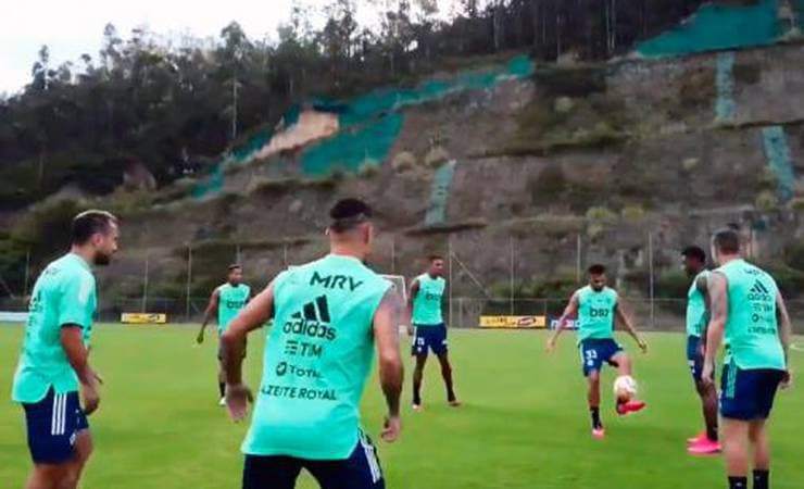 Em Quito, Flamengo encerra preparação para enfrentar o Del Valle