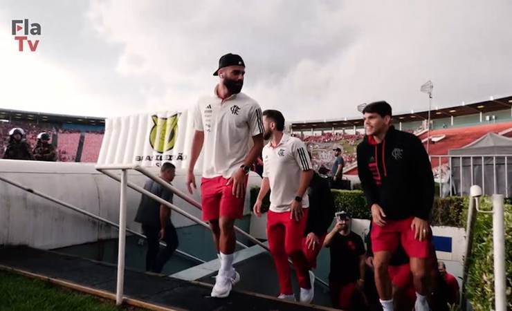 Recepção calorosa e vitória: bastidores do Flamengo em Uberlândia