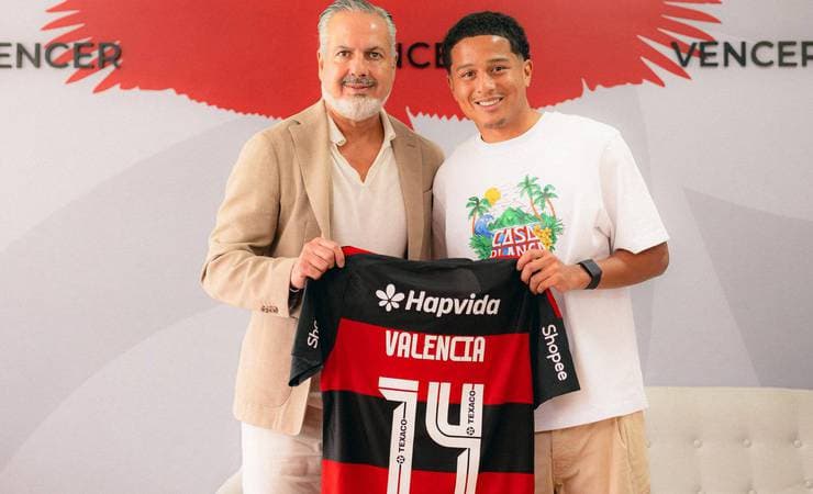 Flamengo anuncia a contratação do atacante equatoriano Anthony Valencia até 2031