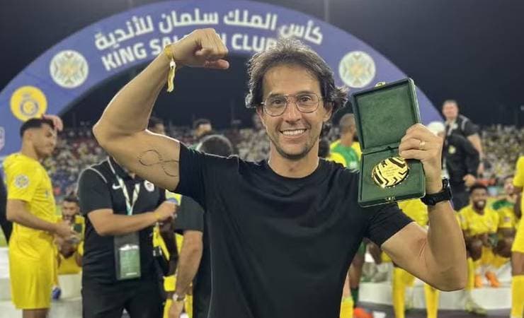 Flamengo contrata Marcelo Salazar para comandar o sub-20
