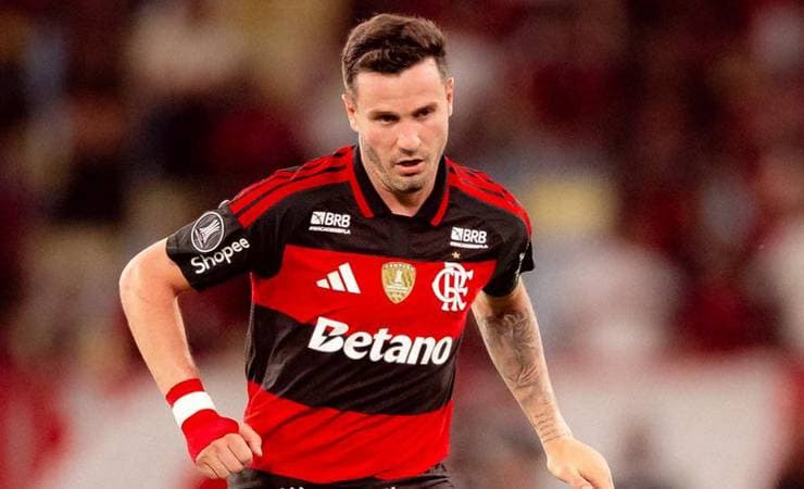 Saúl e Léo Ortiz se reapresentam no Ninho do Urubu durante a pausa