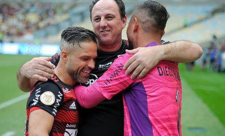 Rogério Ceni revê Flamengo e luta contra freguesia diante do ex-clube