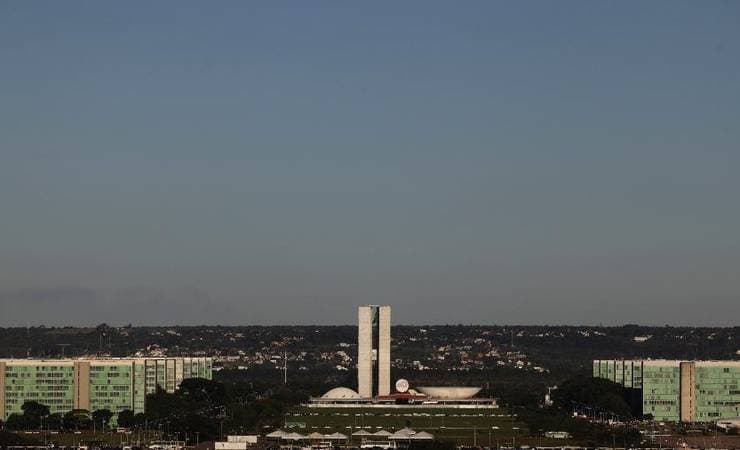 CBF distribui ingressos escondidos por Brasília para a Supercopa do Brasil