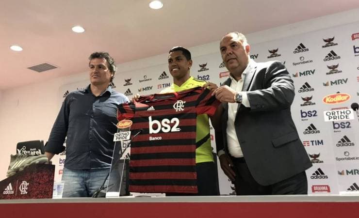 Pedro Rocha é cortado de relação e desfalca o Flamengo contra o Resende