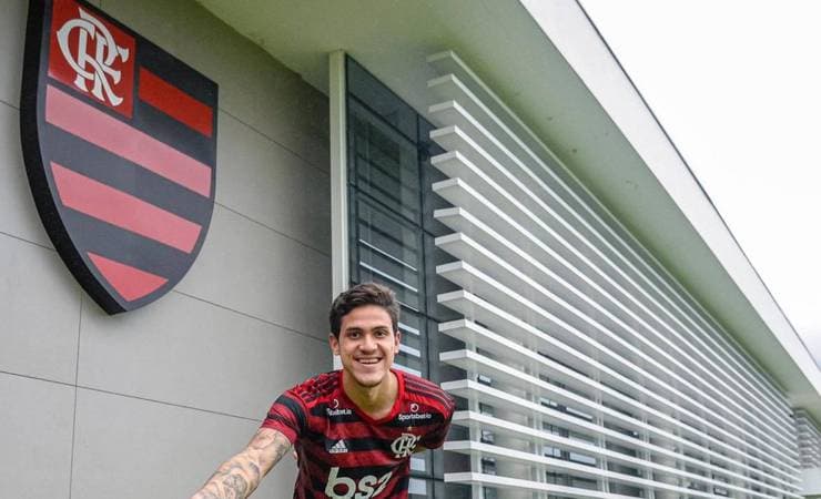 Checamos: Pedro provocou o Fluminense nas redes sociais antes de ser anunciado pelo Flamengo?