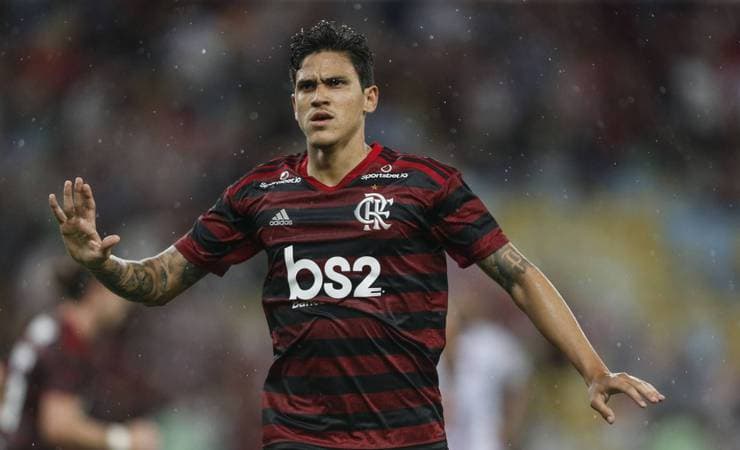 Flamengo leva susto, mas Pedro brilha e lidera virada contra o Resende