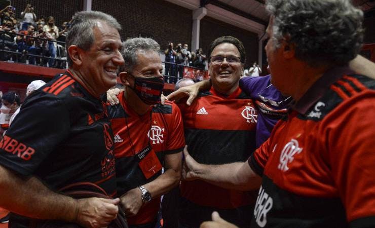 Crise política no Flamengo: entenda por que desmonte do conselho de futebol antecipa cenário eleitoral