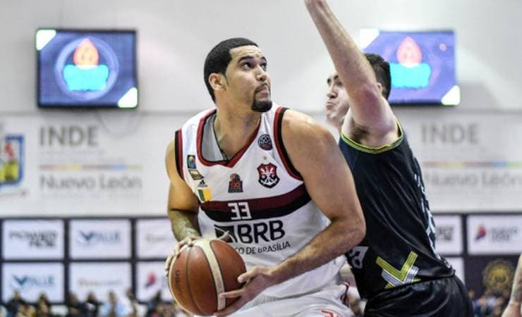 Flamengo vence o Fuerza Regia e traz vantagem para Jogo 2 na Champions