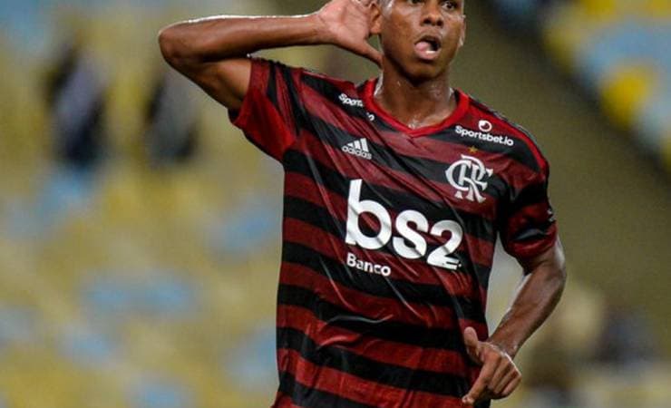 Flamengo vence o Vasco por 1 a 0, no Maracanã, pela Taça Guanabara