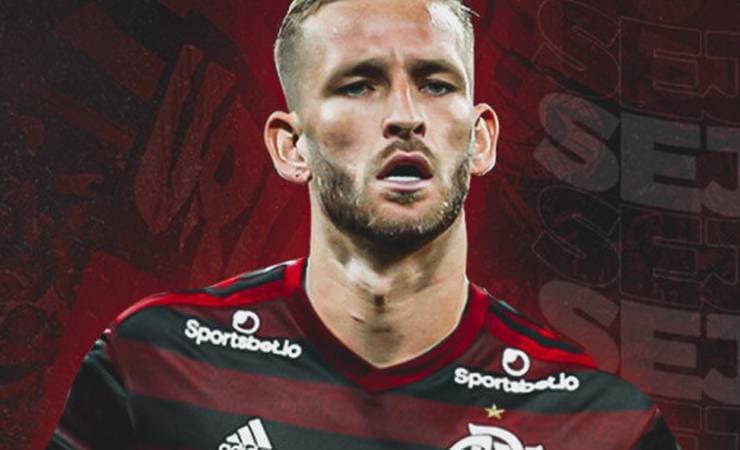 Zagueiro Léo Pereira acerta com o Flamengo