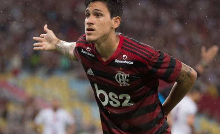 De virada, Mengão vence o Resende por 3 a 1, no Maraca, pelo Carioca
