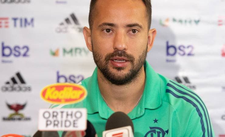 Everton Ribeiro fala sobre a final da Supercopa em Brasília