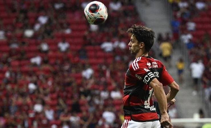 Flamengo confirma nova lesão de Rodrigo Caio e mais dois jogadores