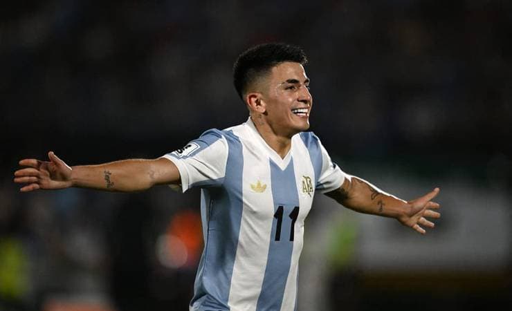 Al Ahli prepara proposta de US$ 30 milhões por Thiago Almada