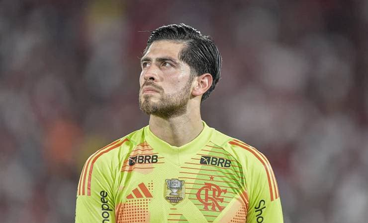 River Plate avalia entrar na disputa por Rossi e Besiktas monitora goleiro