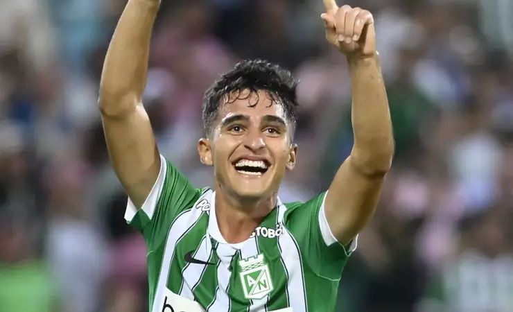 Flamengo busca Juan Rengifo, meia colombiano do Atlético Nacional