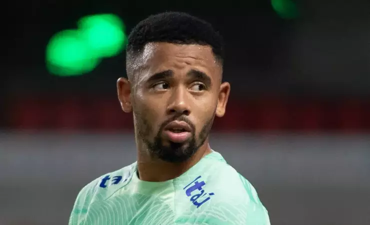 Flamengo busca Gabriel Jesus no Arsenal para janela de transferências