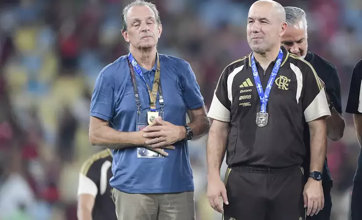 Flamengo prepara janela e negocia saída de Wallace Yan por 8 a 10 milhões de euros