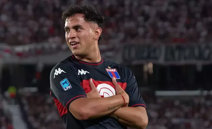 Flamengo negocia a contratação de David Romero com pedido de US$ 5 milhões
