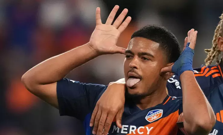 Flamengo busca Evander, do Cincinnati, para reforçar o meio-campo