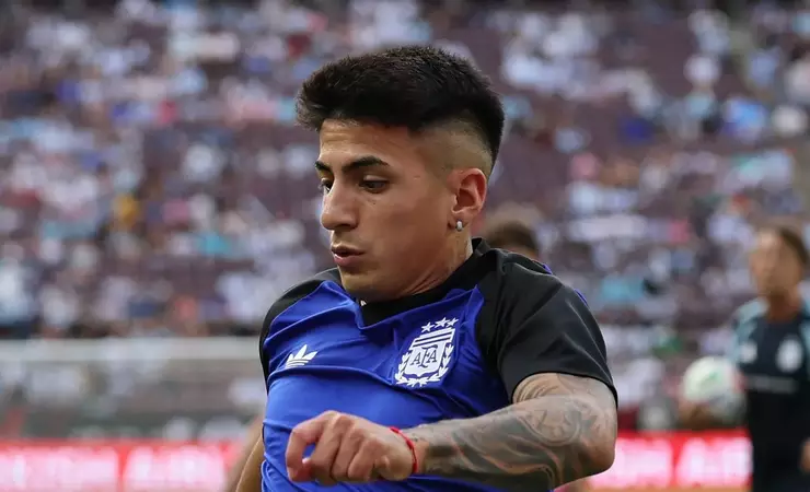 Flamengo tenta Thiago Almada, mas Al-Ahli entra forte na negociação