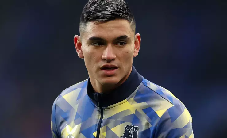 River Plate sondou Carlos Alcaraz e Everton ainda não respondeu