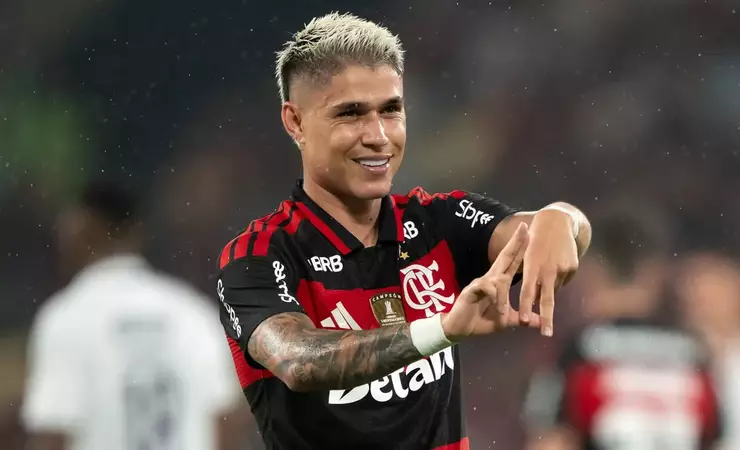 Flamengo reorganiza elenco na pausa da Copa e Luiz Araújo pode sair