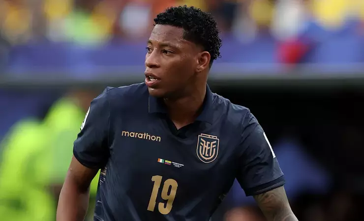 Gonzalo Plata se destaca, mas Equador estreia na Copa com 0 a 1