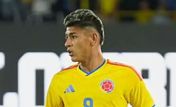 Carrascal tem baixa valorização na Copa e Flamengo busca negociá-lo