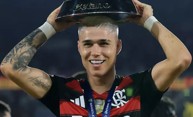 Flamengo recusa proposta do Al-Sadd e mantém Luiz Araújo no elenco