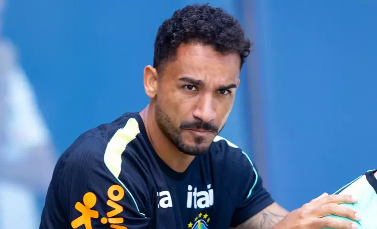 Carrascal segue na Copa e Flamengo encara Lausanne-Sport em amistoso dia 8