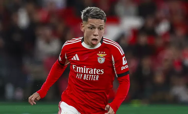 Flamengo vence amistoso contra o Benfica e marca forte Prestianni