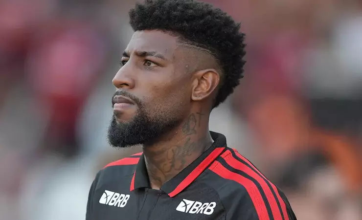 Flamengo vence o Benfica por 2 a 1 e Emerson Royal se destaca no amistoso