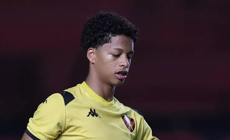 Flamengo negocia Zé Lucas com o Sport e aguarda proposta oficial