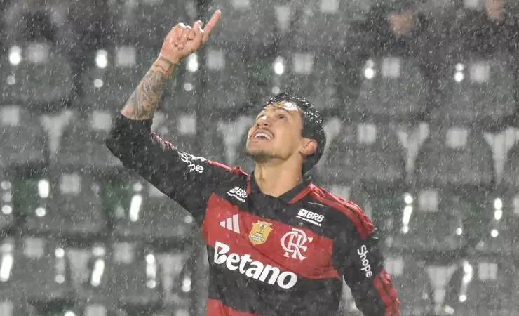Flamengo goleia a Chapecoense por 4 a 0 na Arena Condá pelo Brasileirão