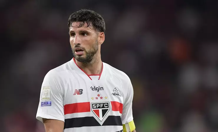 Calleri marca contra o Flamengo e encerra jejum de 12 partidas no São Paulo