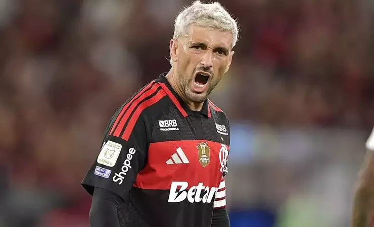 Flamengo vence o Cruzeiro por 1 a 0 no Maracanã e se aproxima das quartas